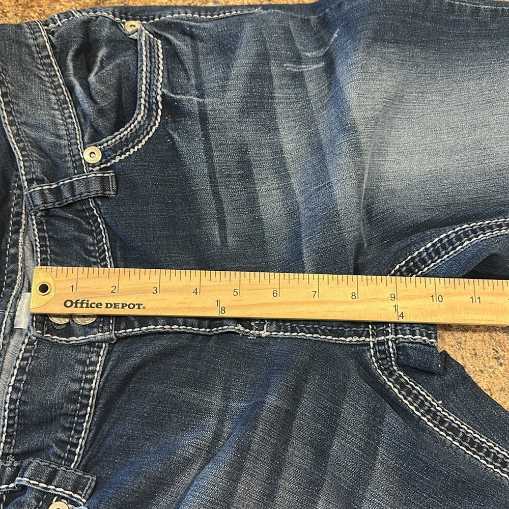 Maurices Jeans Size 13/14 Long Medium To Dark Blue Wash Fading Double Button - Picture 12 of 13